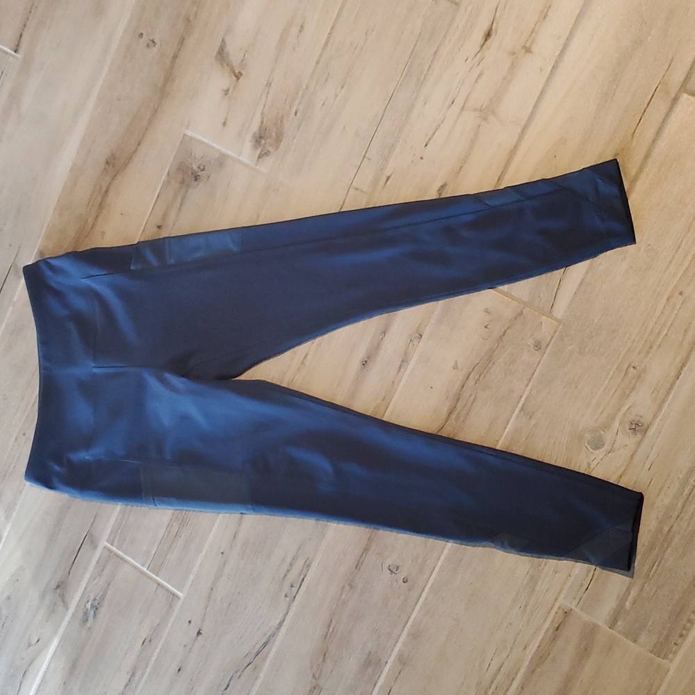 MONDETTA Blue Leggings with Mesh Detail Pockets Athleisure Tenniscore Small